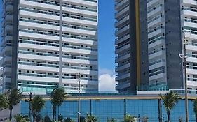 Apto NOVO pé na areia 2dorm pé na areia